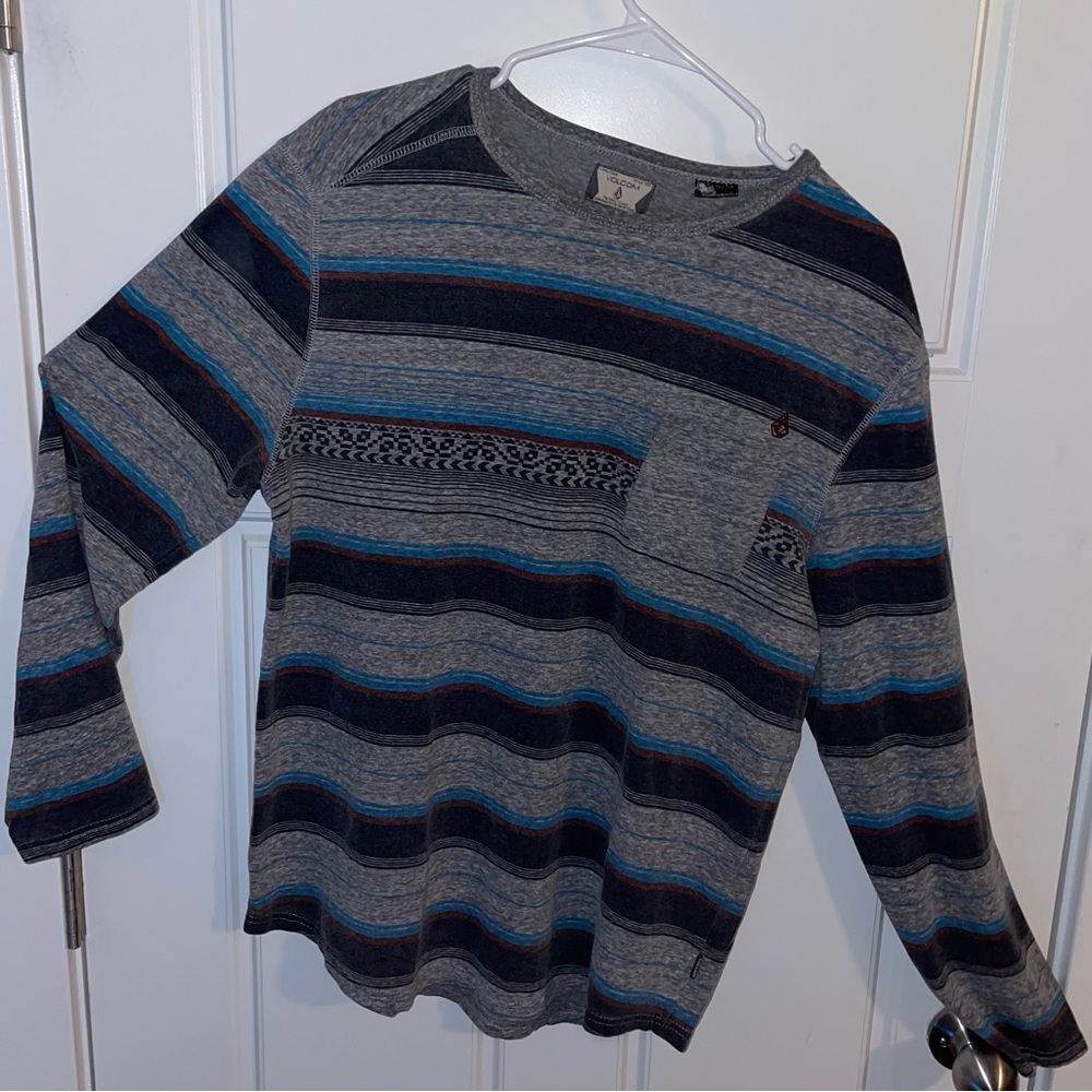 -Vintage Volcom long sleeve